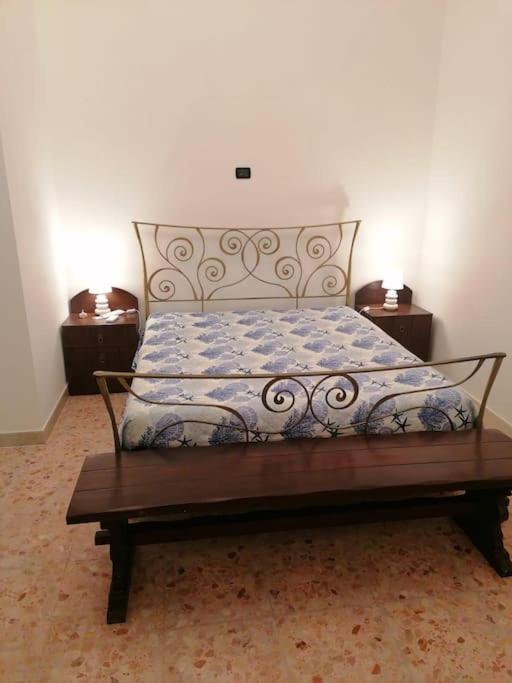 דירות למפדוזה A Casa Di Carlo מראה חיצוני תמונה